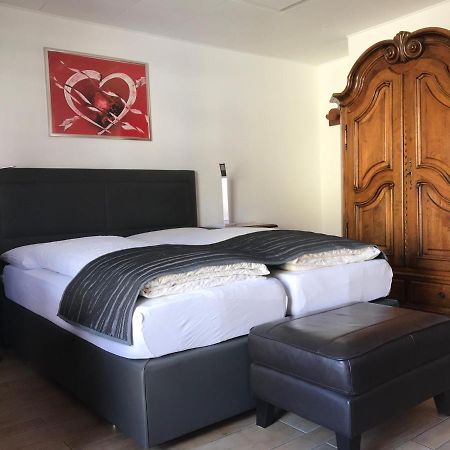 בריג Hotel Central מראה חיצוני תמונה